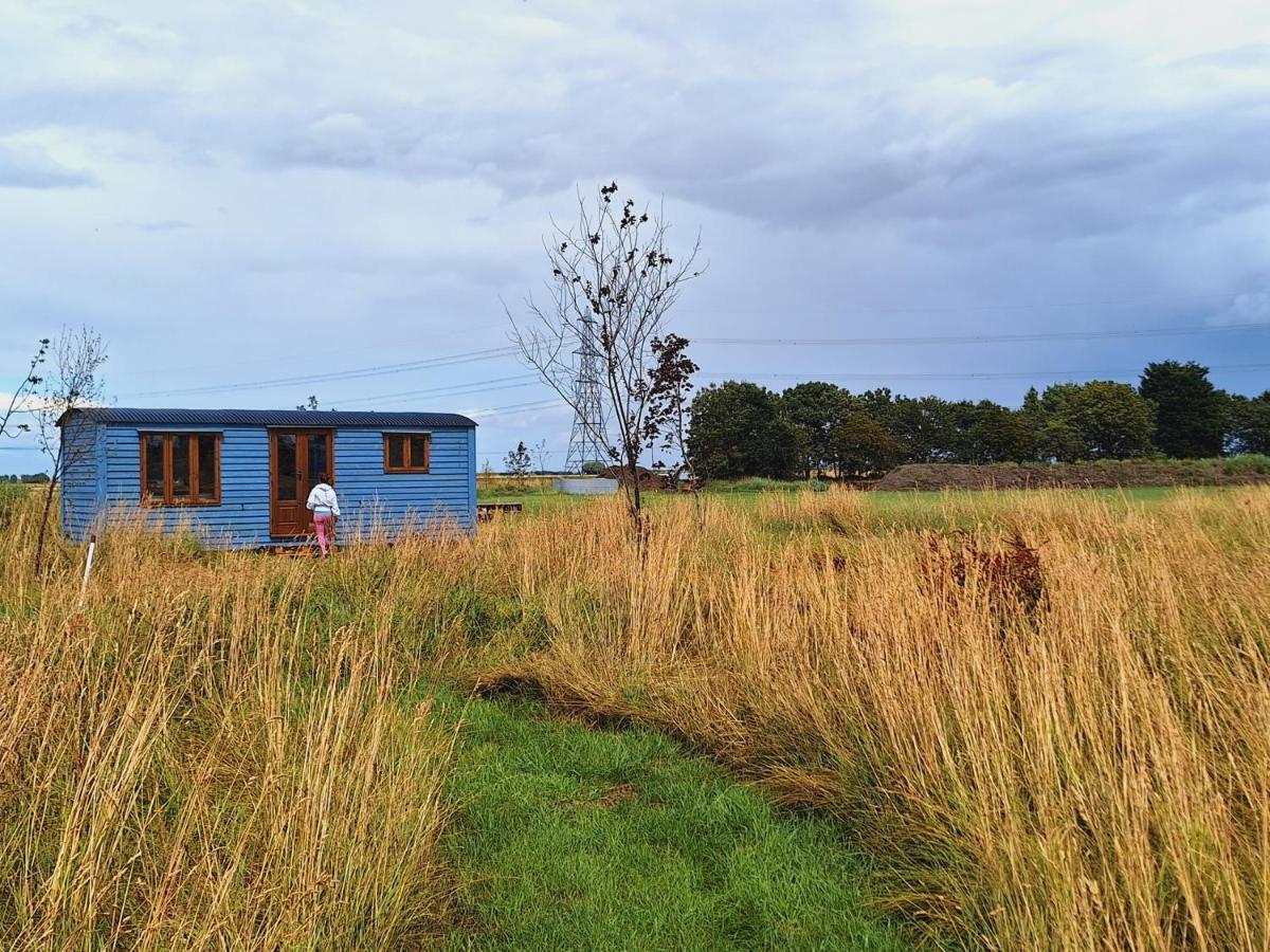 Вилла Boyce Fen Farm Retreat Glamping & Fishery Уисбек Экстерьер фото