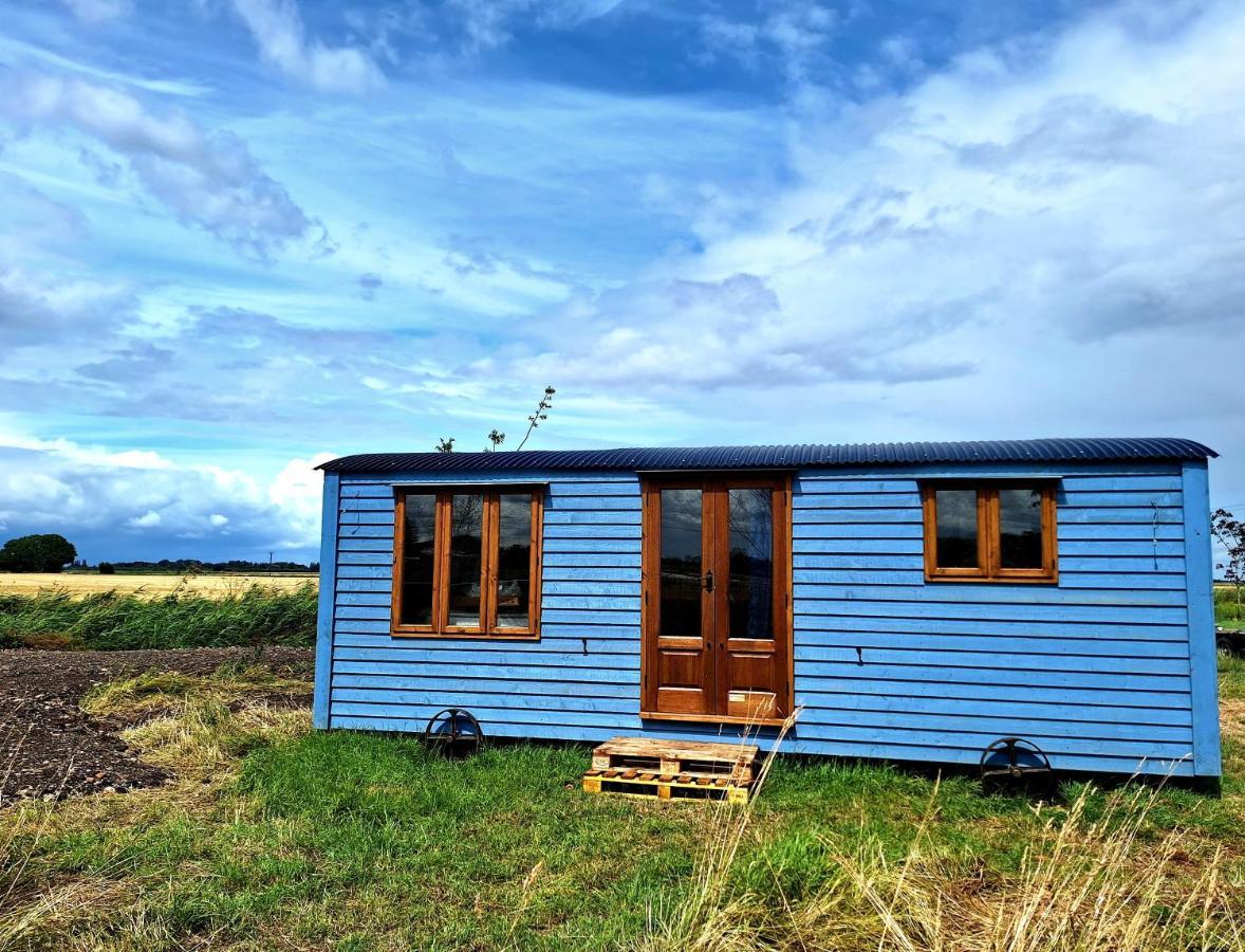 Вилла Boyce Fen Farm Retreat Glamping & Fishery Уисбек Экстерьер фото